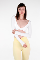 Uzun Kollu Twist Crop